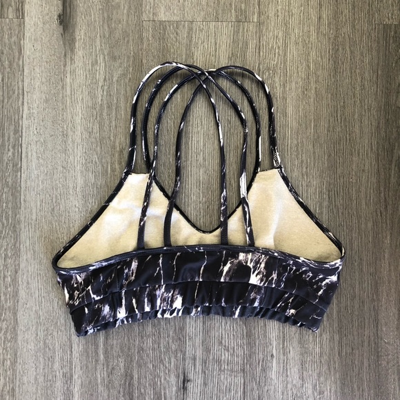 Salty Honey Marble Black & White Double Strap Sportsbra - Picture 5 of 6